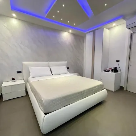 B&B Rossini Luxury 2-3